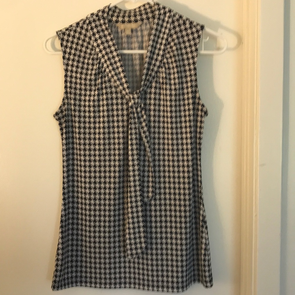 Banana Republic Outlet Houndstooth Tie Blouse